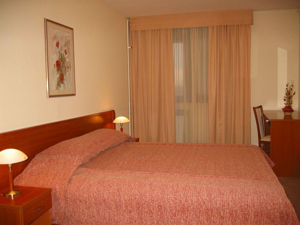 Hotel Porin Zagreb Zimmer foto